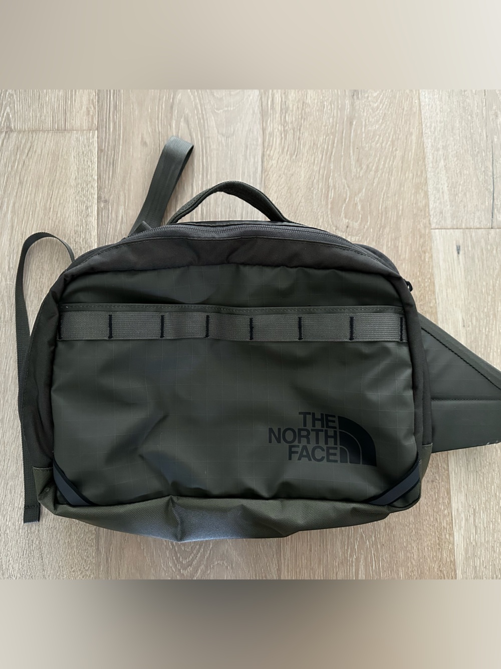 The North Face Base Camp Voyager Sling